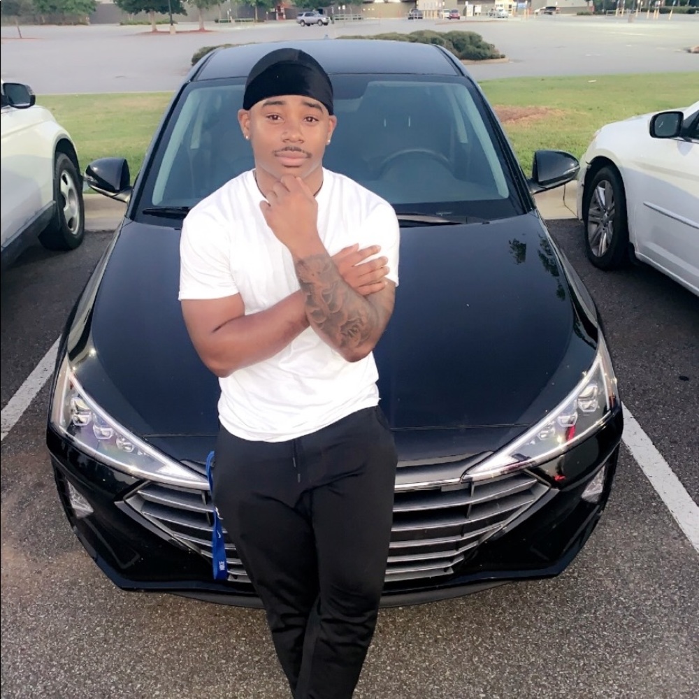 Meet your Posher, Kaleb